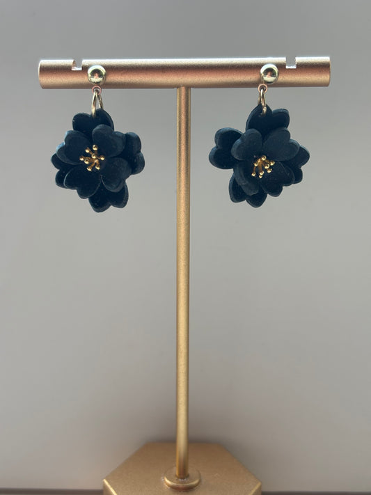 Handgemaakte bloem oorbellen van polymeerklei