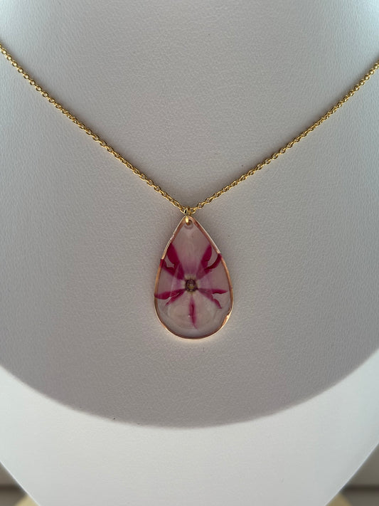 Zomerbloem – gouden ketting met roze verbena