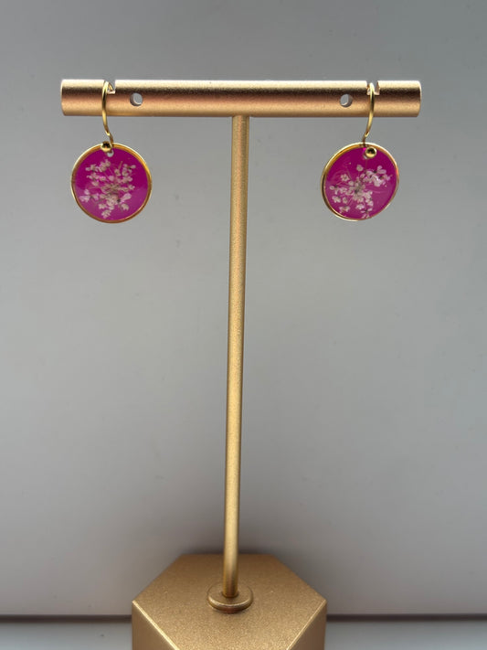 Roze Gloed - Oorbellen met Witte Dille